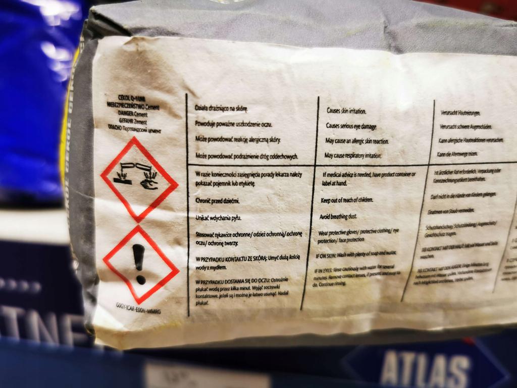 Univerzální lepidlo na obklady Q1 uni 5 kg