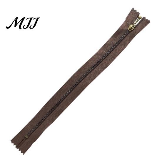 Decorative Zipper 100Pcs Nylon Coil Non Separating Zipper, Closed-End with Waterdrop Short Tape Pull, Replacement for Sewing Purses Handbags Supplies