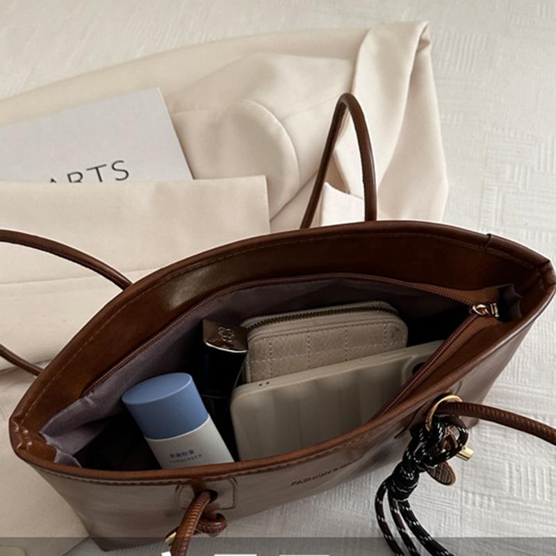 Yogodlns PU Leather Shoulder Bag for Women Y2K Simple Fashion Handbag Large Capacity Female Crossbody Bag Solid Color Retro Underarm Bags