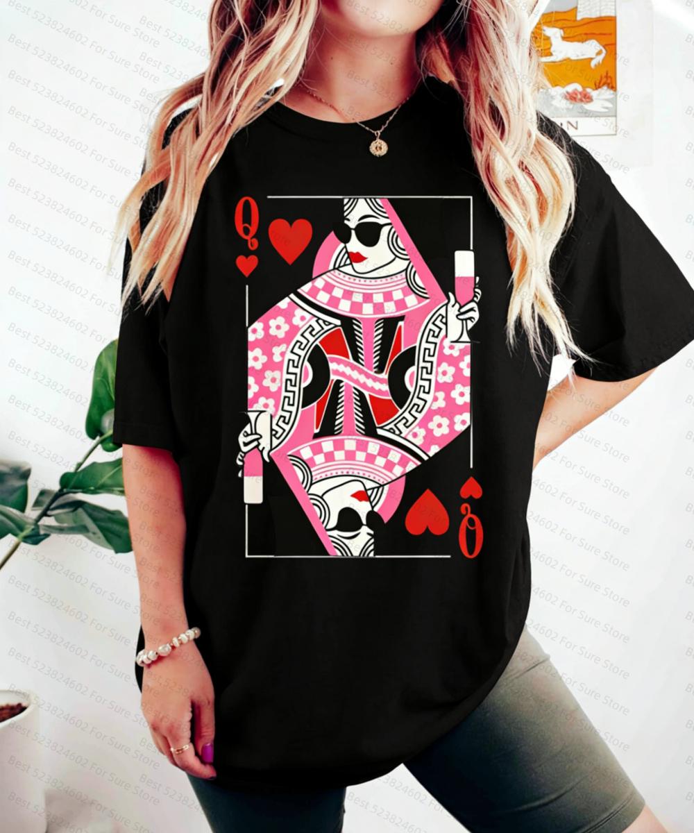 

Retro Queen of Hearts Graphic Tee Poker Card with Sunglasses Wine Print Trendy Casual TShirt for Unisexs Shirts Women tshirts S