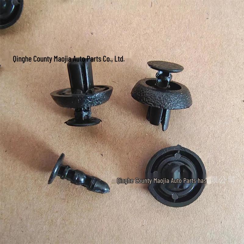 Toyota Radiator Grille Expansion Clip - Plastic Push-In Fastener, In Stock