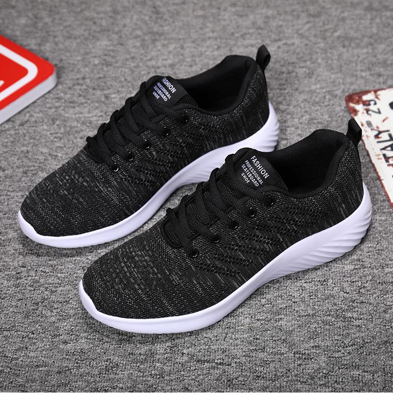 

мода Повсякденні Кросівки Модні Сітчасті Дихаючі На плоскій підошві Бігові Кросівки Літні Зручні На шнурівці Взуття для піших прогулянок Tenis Masculino 44 чорний