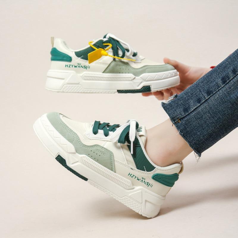 2025 Neue Damen Schuhe Hohe Qualität Original Allround Plateau Freizeitsneakers Trends Süße Amerikanische Studentin Boardschuhe