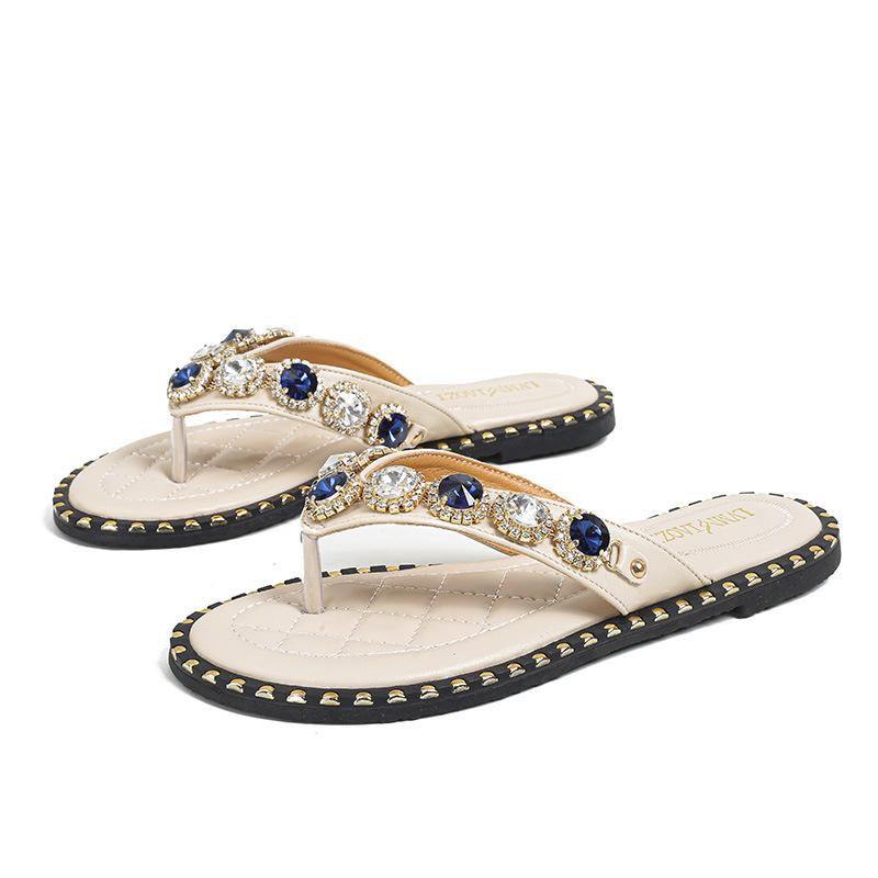 Fashion 2025 Diamonds Flipflops Ladies Rivet Flat Sandals Women Clip Toe Thong Slippers Traf Crystal Slides Shoes Summer Pantuflas Mujer