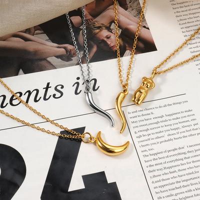 Simple Design Personalized Pepper Pendant Women'S Collarbone Necklace Temperament Titanium Steel Jewelry