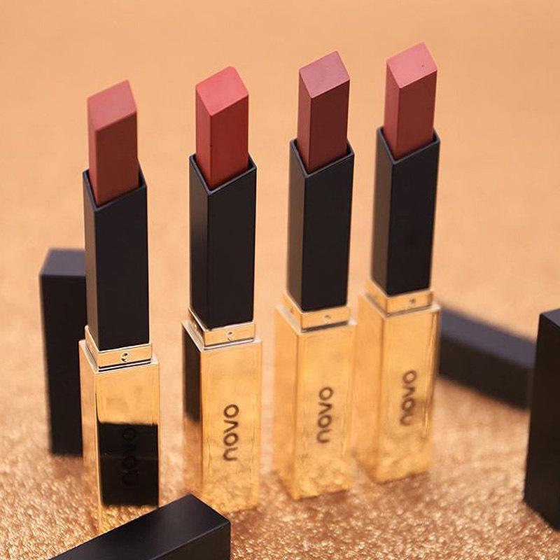 NOVO5266 Velvet Fine Matte Lipstick: Moisturizing & Hydrating Little Gold Bar with Net Red Square Tube