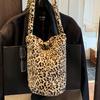 Cute Plush Bag Women's Autumn New Fashion Fluffy Bucket Bag High Value Large Capacity Shoulder Bag
