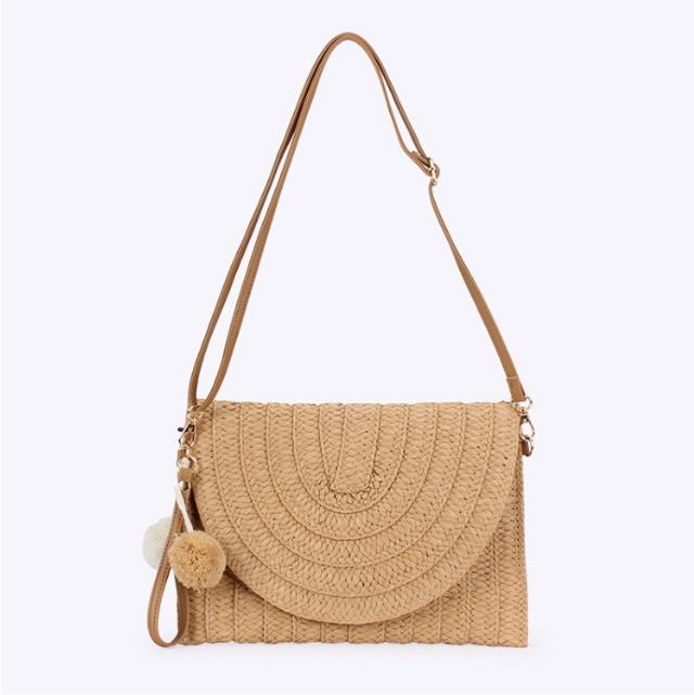 Straw Shoulder Bag Handmade Woven Straw Purse Portable Rattan Bag Straw Clutches for Women Travels