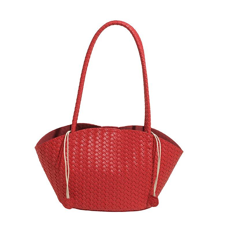 New woven bag single shoulder bucket bag women's high-end sense exquisite hand carry small bag versatile commuter underarm tote bag