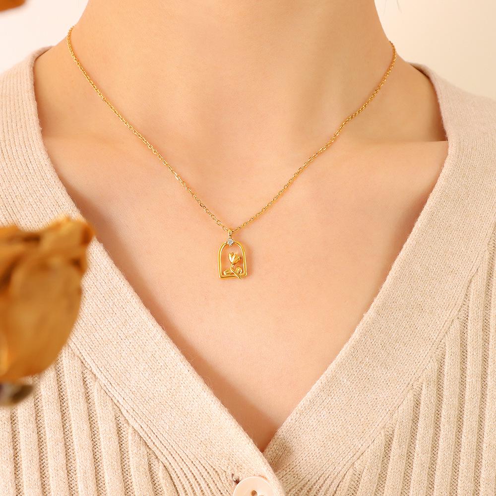 Korean Rose Zircon Diamond Pendant Geometric Necklace for Women, Copper Short Chain Jewelry