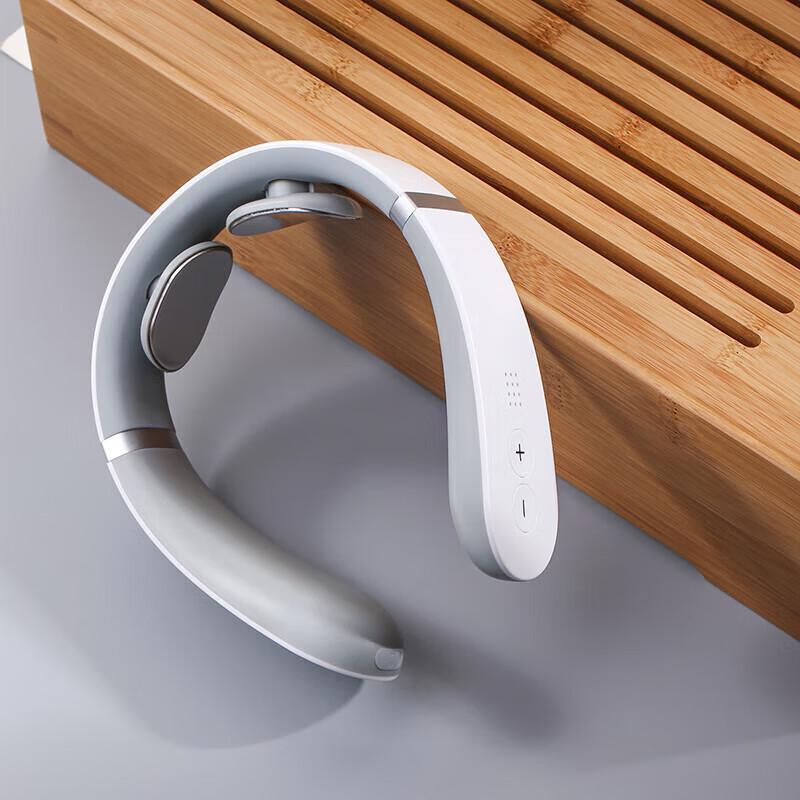 Pangao S9 Low-Frequency Pulse Neck Massager