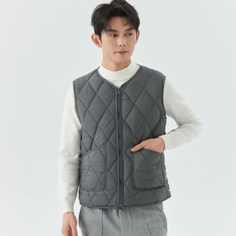 Men's new autumn and winter velvet warm zipper enlarged vest outer pocket men's rhombus short vest