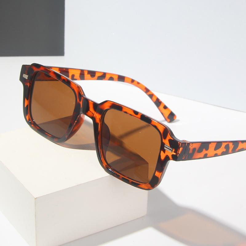 Box Meter Lunettes de soleil cloutées pour femmes, lunettes de soleil rétro pour hommes, lunettes de soleil photo minimalistes, accessoire de mode, non polarisées