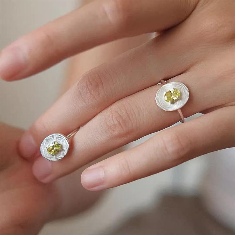 Zirkonia Børstet Ring Dame Tekstur Høy Klasse Elegant Enkel Justerbar Pekefingerring For Kjærester Kvinne Tilbehør Justerbare Ringer