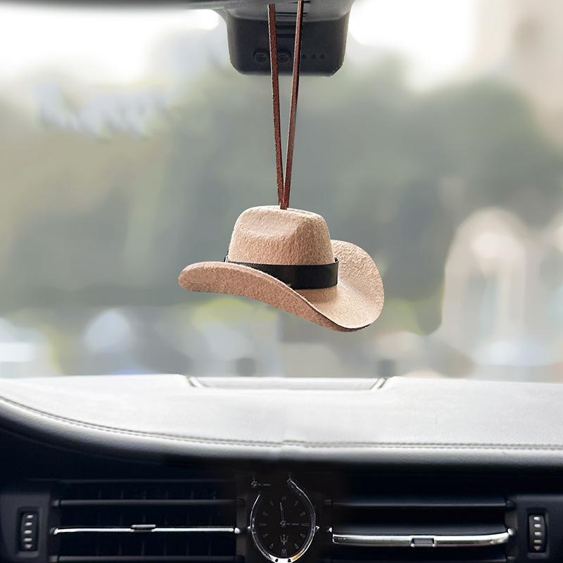 

Cute Cowboy Hat Car Ornament – Fabric Pendant Decor for Women & Men, Fun Road Trip Automotive Interior Accessory