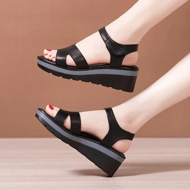 6cm Kleine Größe 33-43 Alles Passend Bequeme Plateau Keilabsatzschuhe Sommer 2025 Damen Leder Mittelhohe Absätze Sandalen Büro Mutter Strand