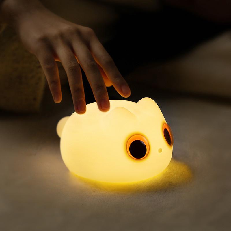Pat Silicone Small Night Light Bedroom Sleeping Woman Birthday Gift Usb Charging