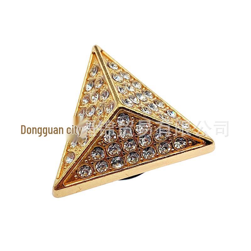 

Новые цветочные аксессуары для Crocs: Металлические шармы для обуви и декоративные пряжки - Дизайн Мороженое и медведь