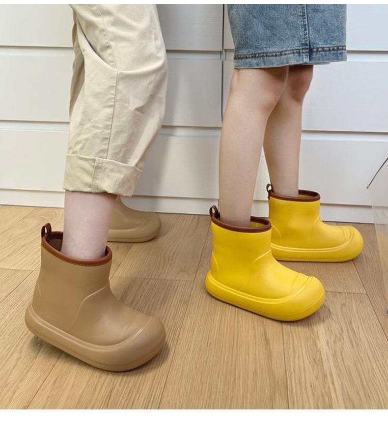 Korean-Style Chunky Heel High-Top Rain Boots for Women - Spliced Candy Color, Thick-Soled Rubber Shoes for All Seasons
