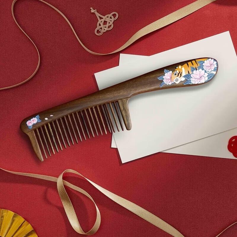Tan Mujiang  Smell the Roses  Inlaid Wooden Comb Gift Box