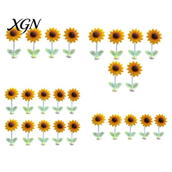 Car Interior Decor for Teen Girls Sunflower Dashboard Decor, Resin Wobble Flower Ornament with Non Cute Slip Adhesive, Shaking Rearview Mirror Office