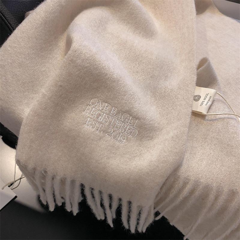 Solid Color Embroidered Wool Scarf Women's Winter New High-end Retro Versatile Scarf