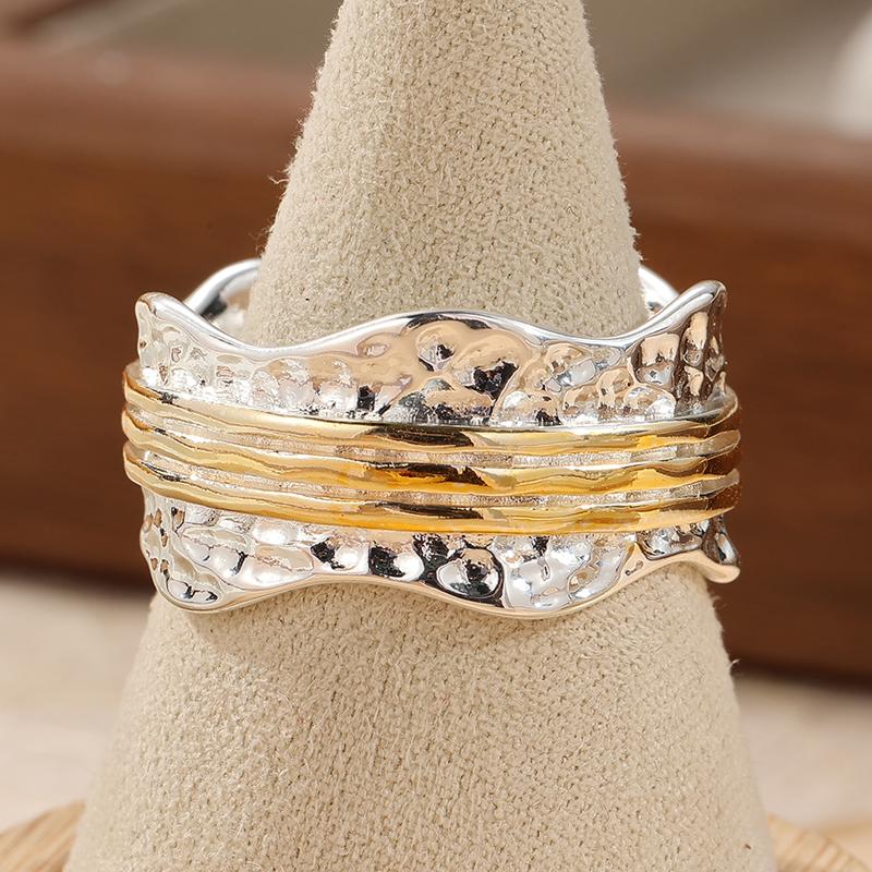 Vintage Two Color Wide Women's Ring Hang Carving Geometry Daily Wear Party Jewelry
