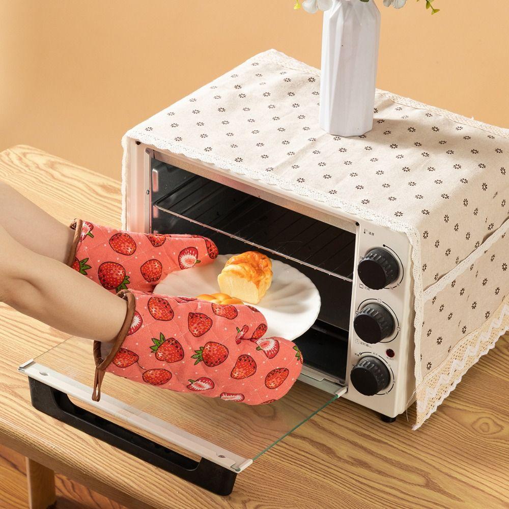 2pcs Heat Resistant Strawberry Baking Gloves Thickened Kitchen Microwave Mittens  Household