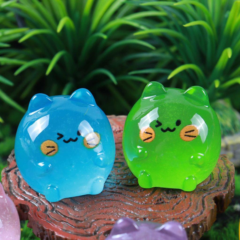 Adorable Luminous Kitten Resin Ornaments for DIY Miniature Gardens