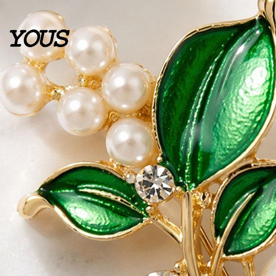 Brooch Pin, Plant Shape Lapel Pin with Green Leaf Design, Imitation Pearl Collar Rhinestone Combination Stable Buckle for Daily Commuting And
