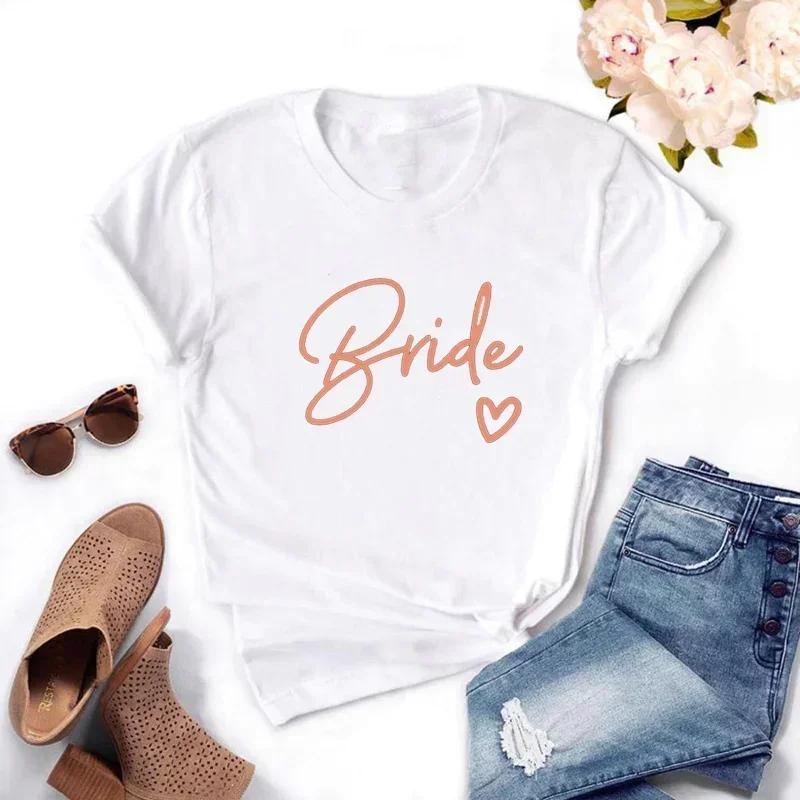 Bachelorette Party Tshirt Love Heart Team Bride Squad Tshirt Bridal Shower Top Bachelor Hen Party Wedding EngageUnisext