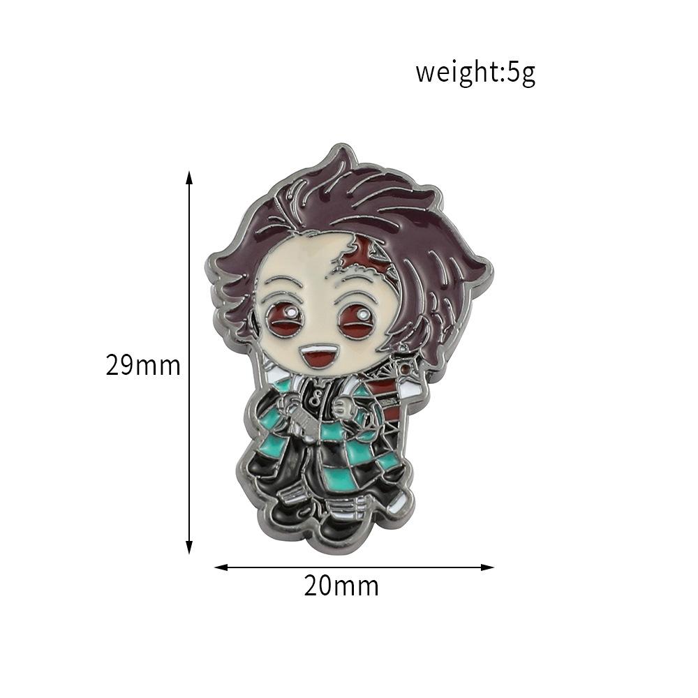 Spot Hot-selling Ghost Slayer Blade Manga Peripheral Metal Badge Commemorative Cos Props Q Version Tanjiro Brooch