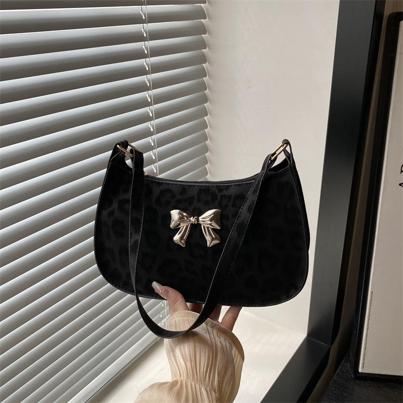 2025 new temperament butterfly fashion armpit bag trend foreign style leopard print shoulder bag high sense niche small square bag