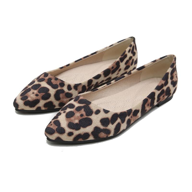 Fashion Leopard Shoes Women Flats Woman Casual Shoes Pointe Toe Spring Summer Flat Fashion Ladies Shoes Slip-on Big Size