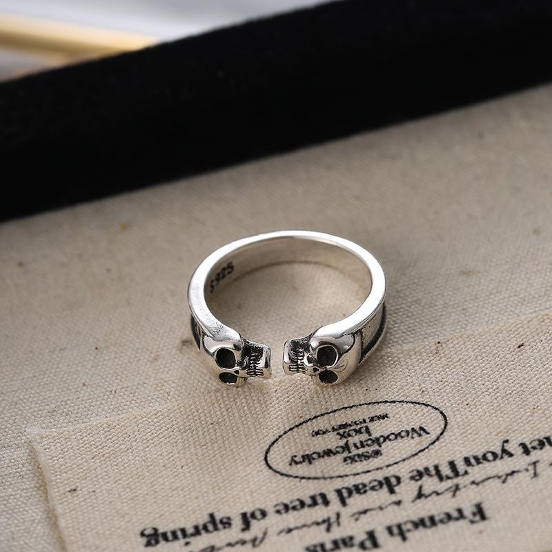 Skull Gothic Distinctive Ring For Women Stylishly Crafted In Copper With Size Adjustable