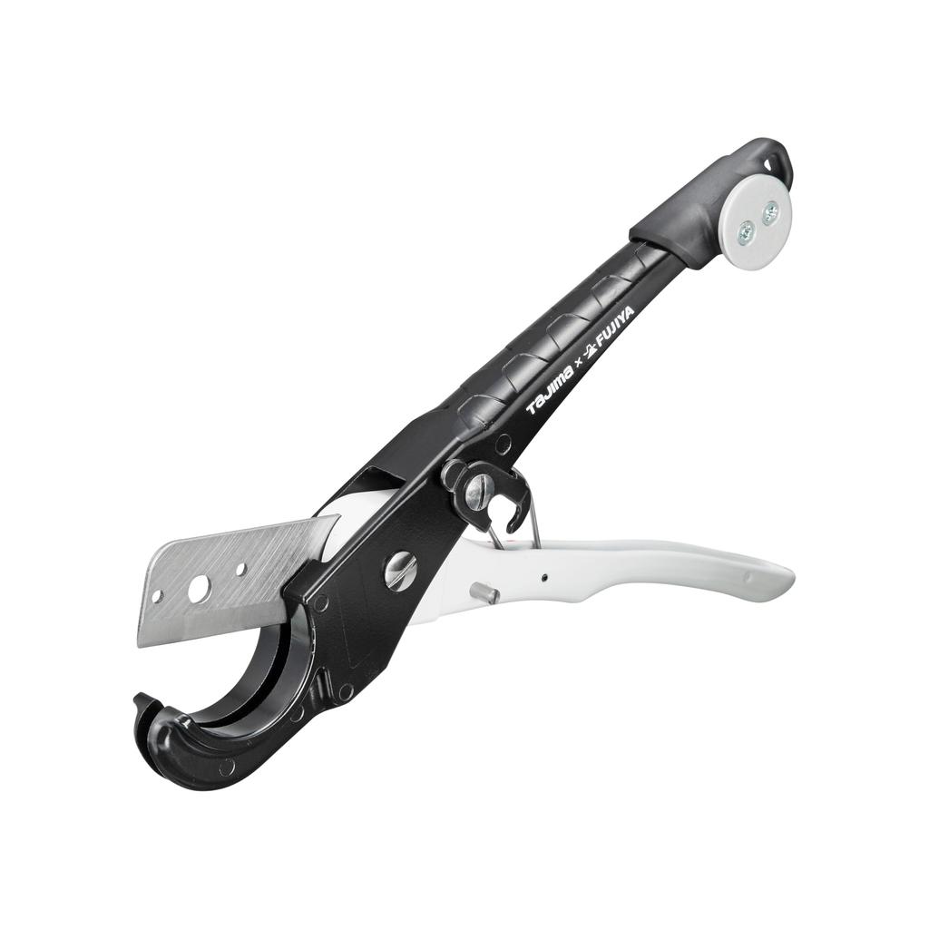 Tajima Safe System Safe Resin Pipe Cutter a collaboration with Comes with a Safe Hook for For cutting standard flexible resin pipes up to 37mm in