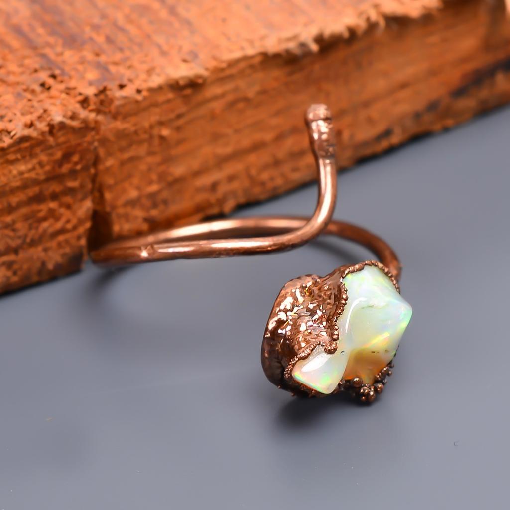 Äthiopischer Opalstein Kupfer Cocktail Geburtstagsgeschenk Elektrogeformter Ring Schmuck V-40