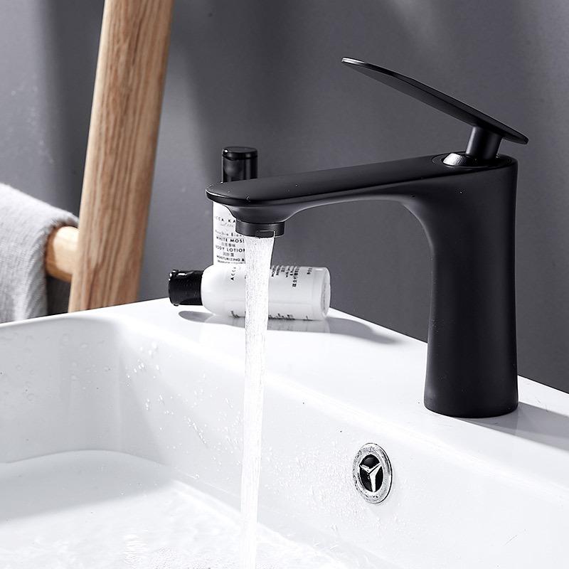 Brass Black Bathroom Basin Faucet Cold And Hot Mixer Water Tap Deck Mounted Single Handle Sink Faucet Crane Bathroom Tap