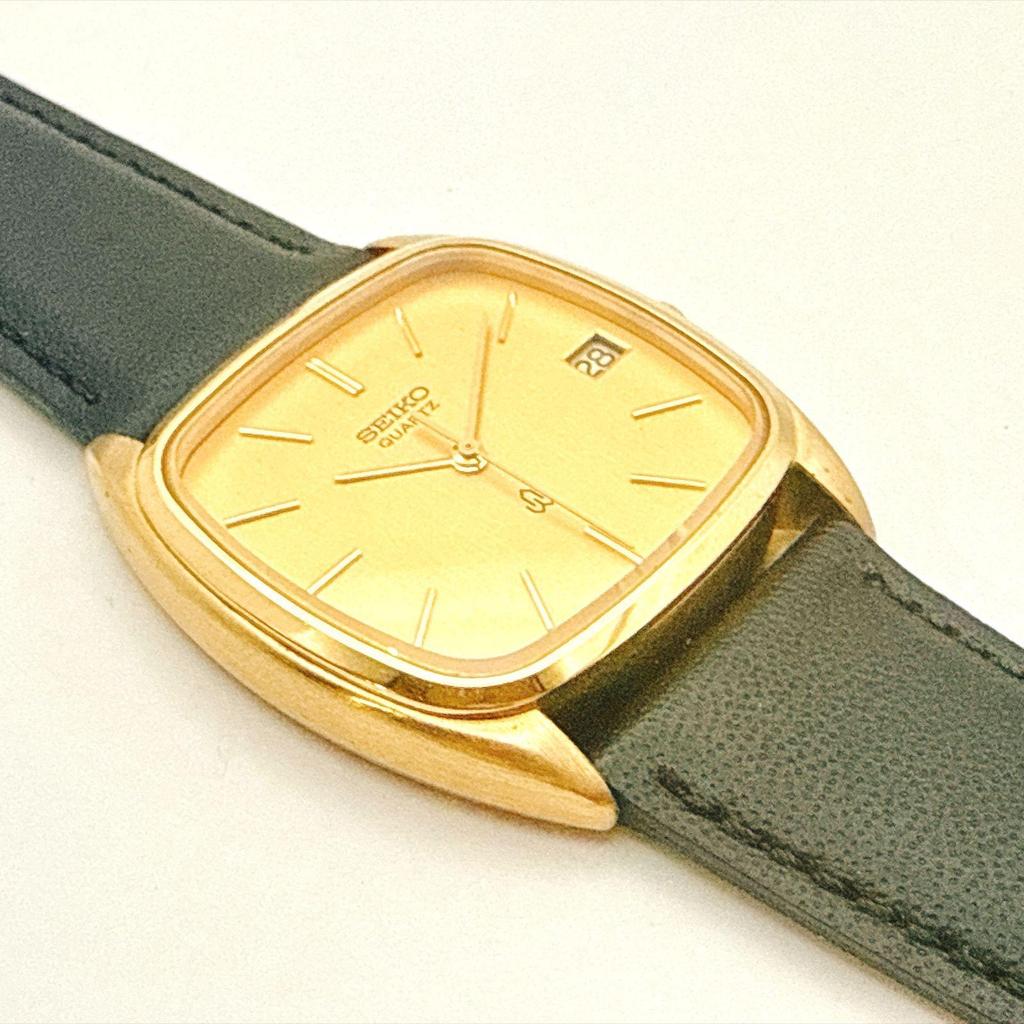 Used B199 [Working, Excellent Condition, 1981 Vintage, New Belt] SEIKO Quartz Gold-Tone Tonneau Case Men's Watch