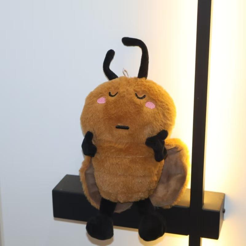 

1Pcs Southern Special Small Strong Mascot Funny Doll Art Plaything For All Ages Cute Ugly Cockroach Plush Toy Keychain