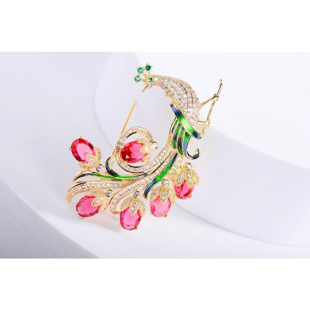 Diamond Butterfly Versatile Simple Brooch Flower Anti-light Pin Clothing Accessories Corsage