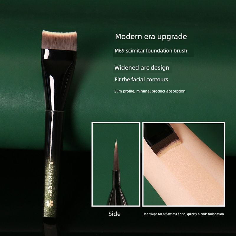 M69 Curved Foundation Brush, Flat Head, Ultra-Thin, Adheres Well, Doesn T Absorb Foundation, Beginner-Friendly, Seamless Liquid Foundation Brush M69 Scimitar Foundation Brush