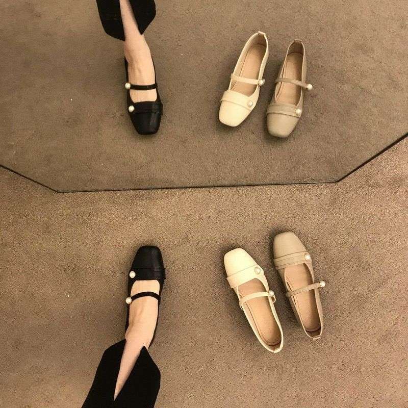 French pearl small fragrant style Mary Jane women's shoes 2025 new spring and autumn soft sole versatile single shoes buckle bean shoes