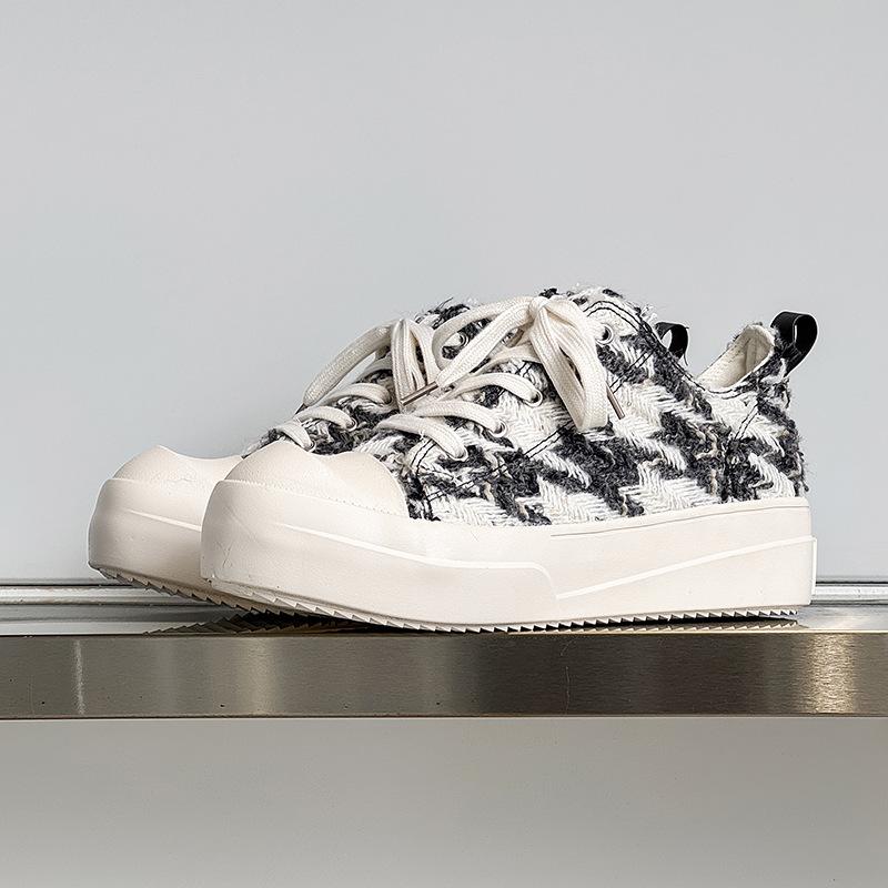 

2025 new low-top canvas shoes sports and leisure men s shoes niche thick-soled heightening board shoes men s X280 39