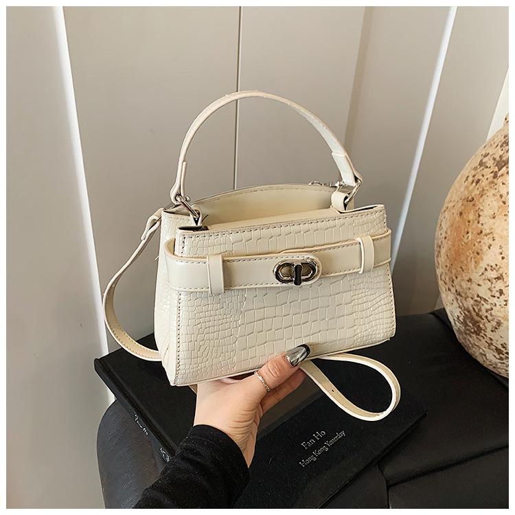 

Portable Kelly bag women s 2025 new high-end texture niche design fashionable versatile commuter shoulder messenger bag белый