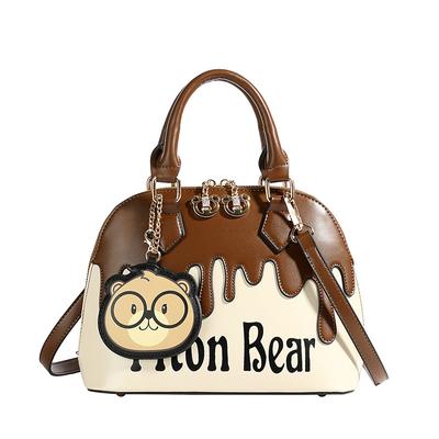 Bolso con forma de concha de oso de dibujos animados, sencillo e informal.