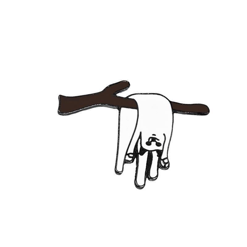 Cartoon Cat Brooch: Cute Japanese Animal Pin for Clothing and Bags