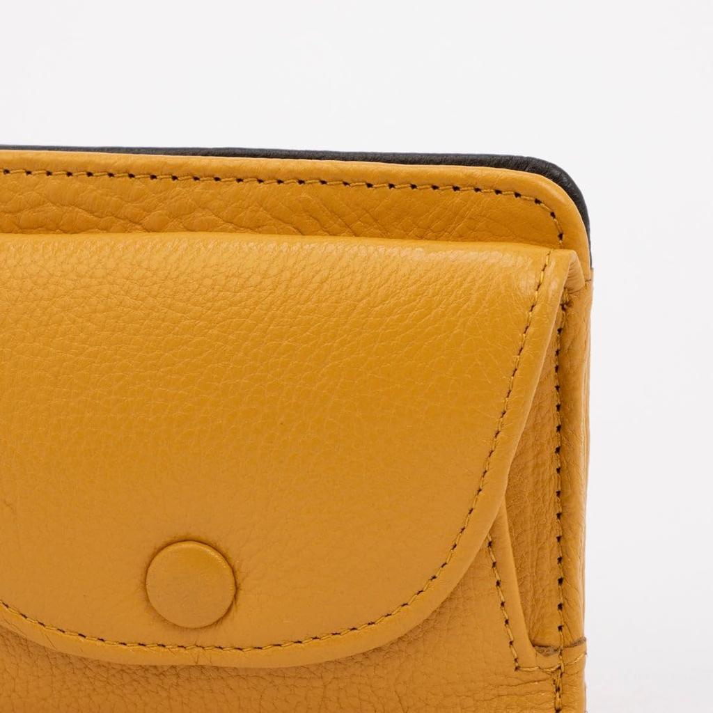 Cowhide bifold wallet