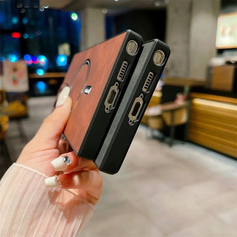 Wireless Charge Leather for Samsung Galaxy S24 S23 S22 S21 Ultra Plus Case Matte Soft Magnet MagSafe Allround Camera Cover Shell