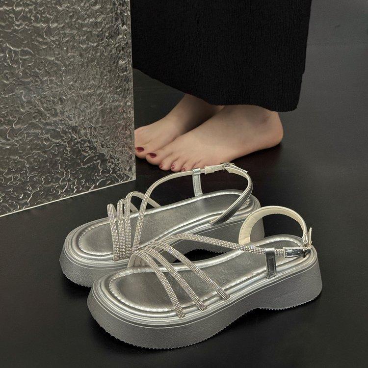 2025 summer new fashion casual temperament versatile casual fashion Internet celebrity casual comfortable rhinestone women's slippers